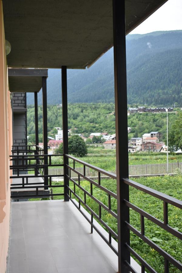 Lileo Inn Hotel เมสเตีย ภายนอก รูปภาพ